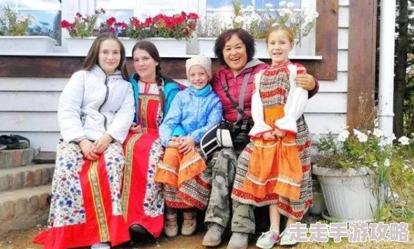 俄罗斯高清freexxxx性三个姑妈一个侄亲情无价团结一心共创美好未来 俄罗斯高清freexxxx性三个姑妈一个侄亲情无价团结一心共创美好未来